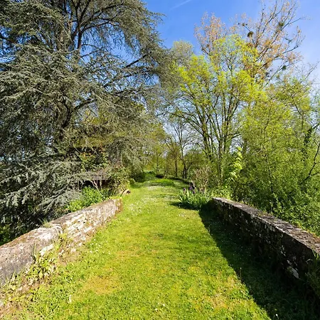 L'erdre Au Moulin Holiday home *